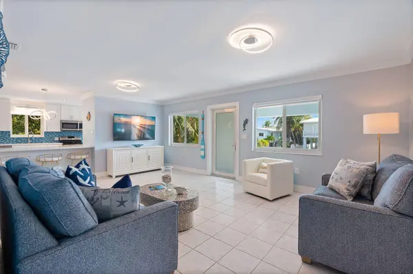 130 Lorelane PL, Key Largo, FL 33037