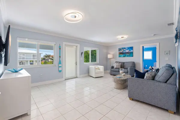 130 Lorelane PL, Key Largo, FL 33037