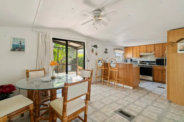 147 Long Key Road, Key Largo, FL 33037