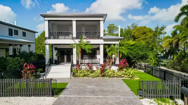 13 Coral WAY, Key Largo, FL 33037