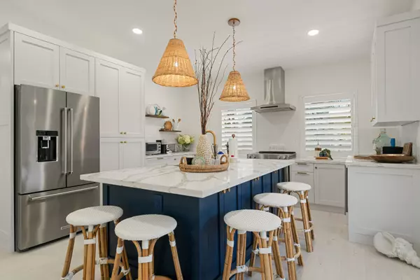 889 Ellen Drive, Key Largo, FL 33037