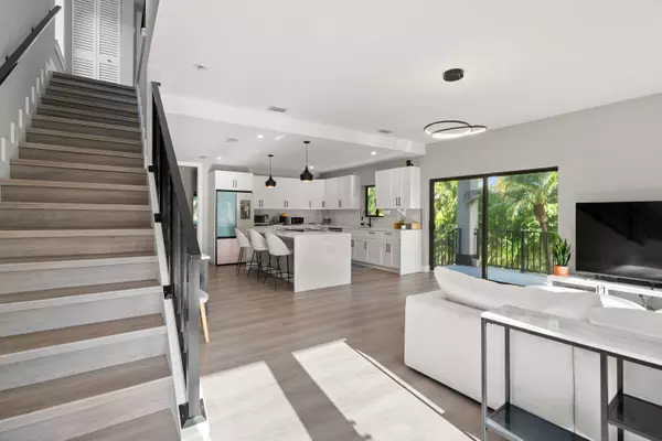 13 Coral Way, Key Largo, FL 33037