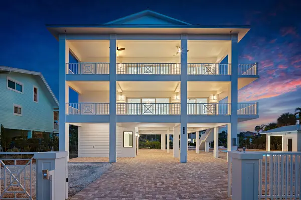 195 Ojibway AVE, Plantation Key, FL 33070