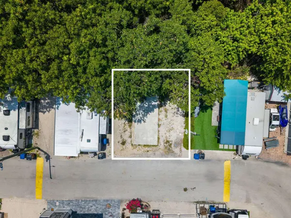 325 Calusa ST, Key Largo, FL 33037