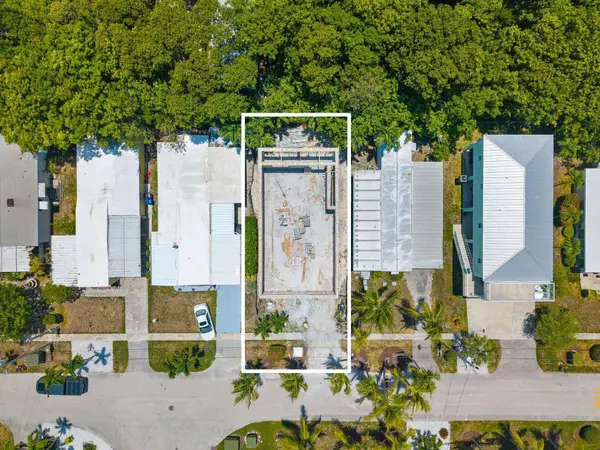 26 Ocean DR, Key Largo, FL 33037