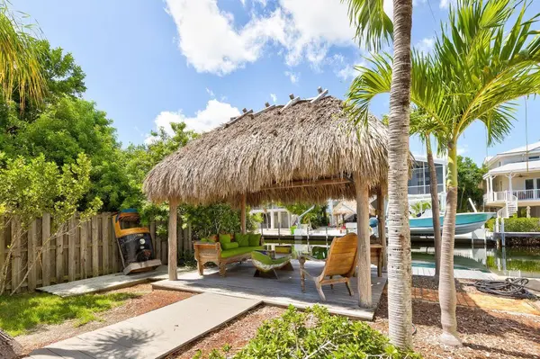 157 Caloosa ST, Plantation Key, FL 33070