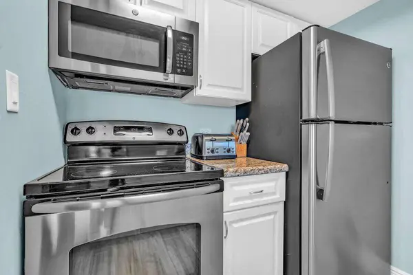 500 Burton DR, Key Largo, FL 33070