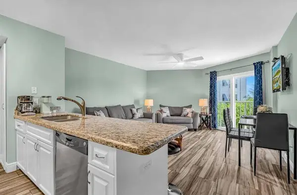 500 Burton DR, Key Largo, FL 33070