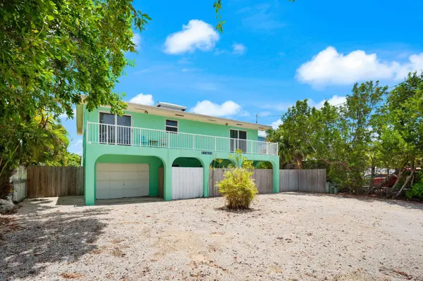 27416 Martinique LN, Ramrod Key, FL 33042