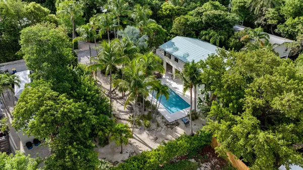 158 Tampa Drive, Plantation Key, FL 33070