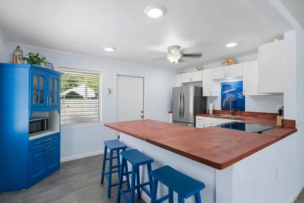 4 Tina Place, Key Largo, FL 33037