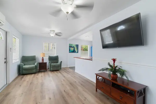 4 Tina Place, Key Largo, FL 33037