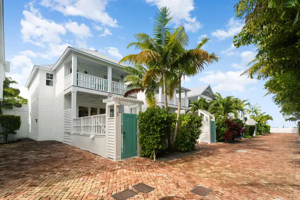 81906 Overseas HWY, Upper Matecumbe Key Islamorada, FL 33036