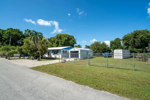 S 8 Andros RD, Key Largo, FL 33037