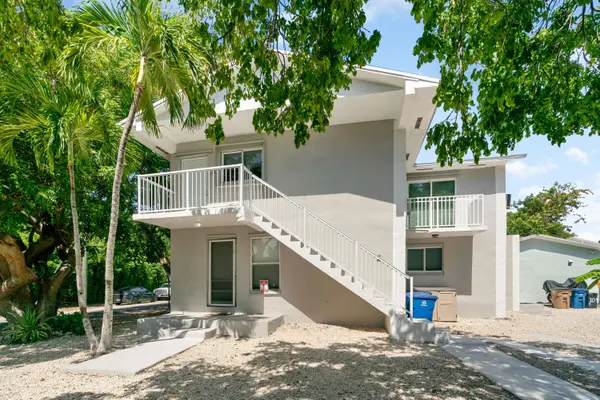 102 Harry Harris DR, Key Largo, FL 33070