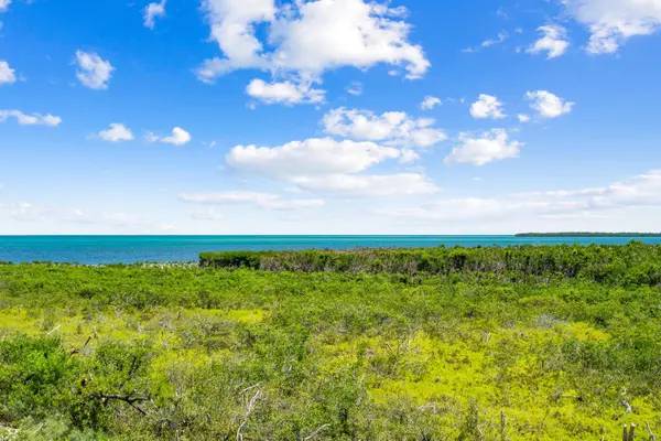 500 Burton DR, Key Largo, FL 33070