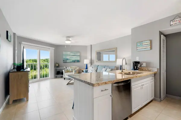 500 Burton DR, Key Largo, FL 33070