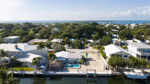 S 240 Coconut Palm BLVD, Plantation Key, FL 33070