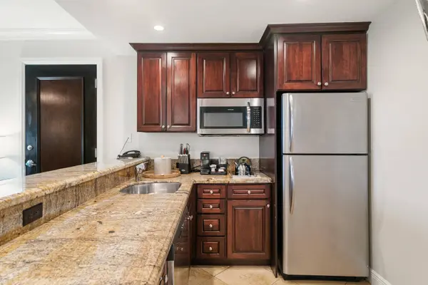 81801 Old HWY, Upper Matecumbe Key Islamorada, FL 33036