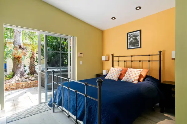 13 Pirates DR, Key Largo, FL 33037