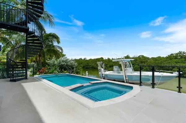 77350 Overseas HWY, Lower Matecumbe, FL 33036