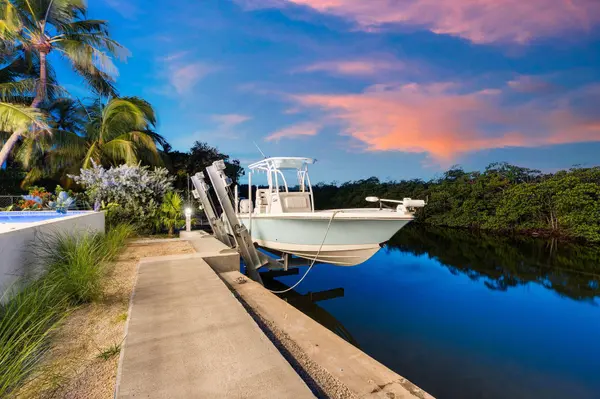 77350 Overseas HWY, Lower Matecumbe, FL 33036