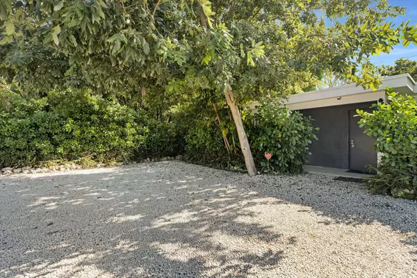 98703 Overseas Highway, Key Largo, FL 33037