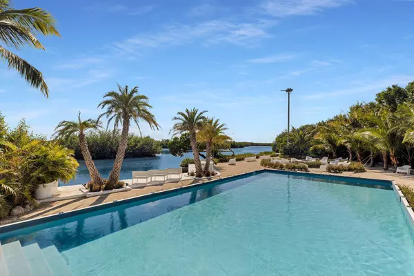 98701 Overseas Highway, Key Largo, FL 33037