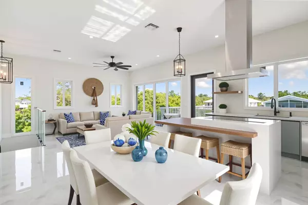 862 Cardinal Lane, Key Largo, FL 33037