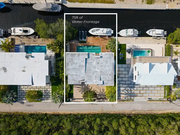 S 44 Blackwater LN, Key Largo, FL 33037