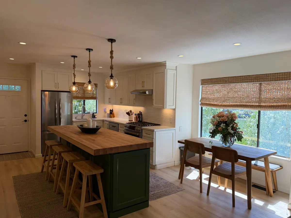 12 Bermuda Harbor Blvd, Novato, CA 94949-5330