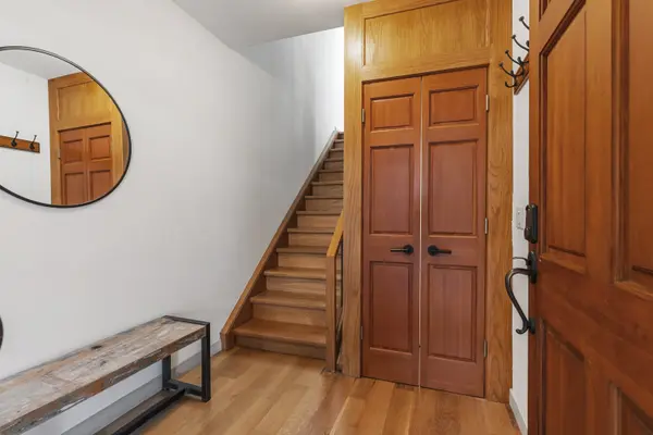 85 Cazneau Ave, Sausalito, CA 94965-1801