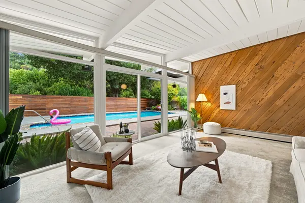 913 Appleberry Dr, San Rafael, CA 94903-1209