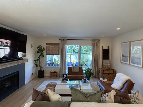 12 Bermuda Harbor Blvd, Novato, CA 94949-5330