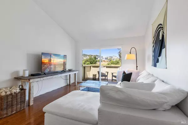 30 Steven WAY, San Rafael, CA 94903