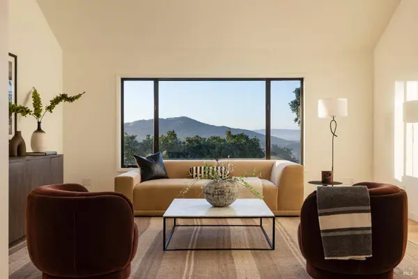 32 Oak View CT, Novato, CA 94947