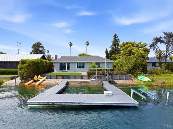 164 Montego Key, Novato, CA 94949