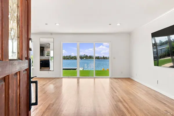 164 Montego Key, Novato, CA 94949