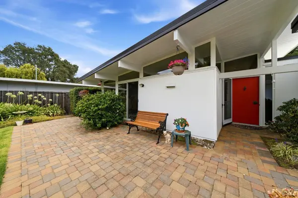 913 Appleberry DR, San Rafael, CA 94903