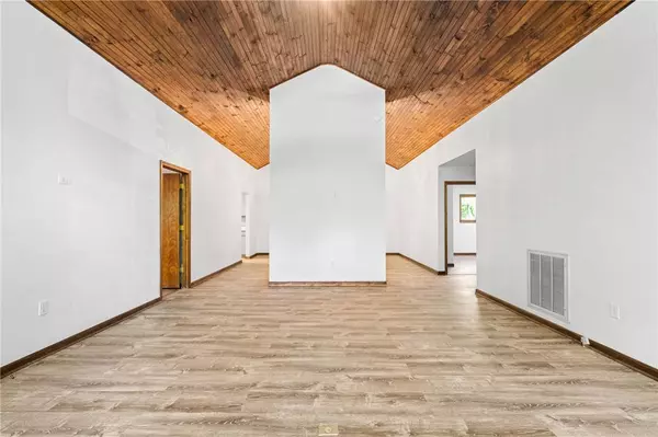 309 Long Reach DR, Salem, SC 29676