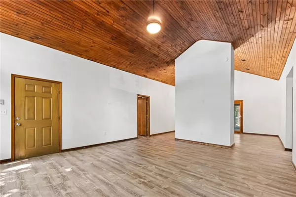 309 Long Reach DR, Salem, SC 29676