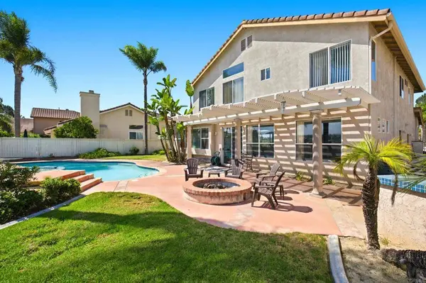 5205 Palmera Drive