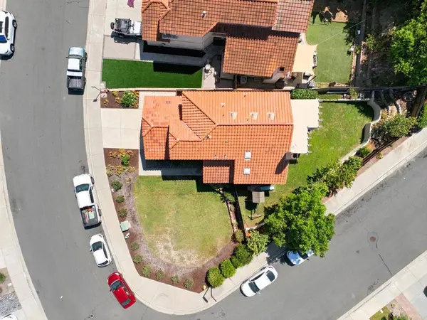 1702 Avenida Vista Labera, Oceanside, CA 92056