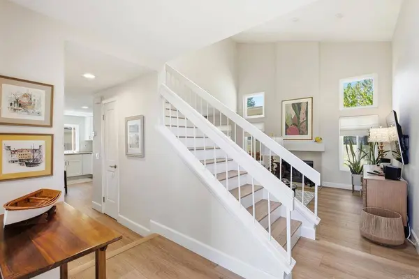 1702 Avenida Vista Labera, Oceanside, CA 92056