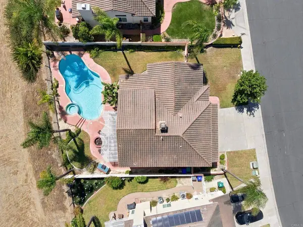 5205 Palmera Drive, Oceanside, CA 92056