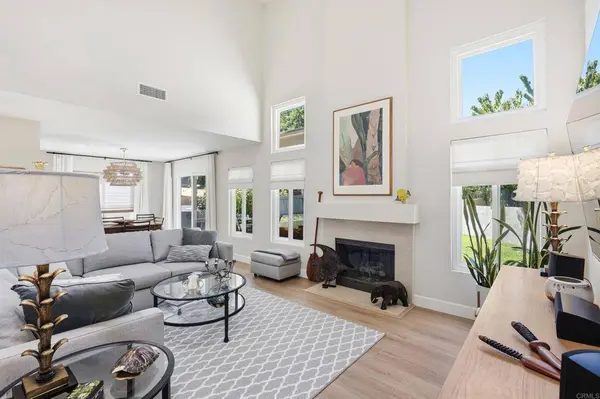 1702 Avenida Vista Labera, Oceanside, CA 92056