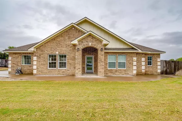 124 Sydney LN, Robinson, TX 76655