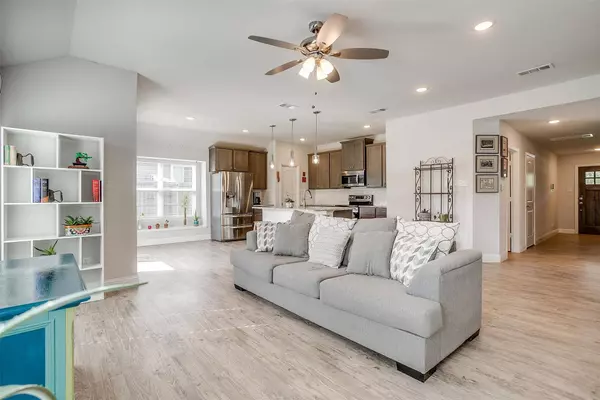 2605 Old Kirby RD, Hillsboro, TX 76645