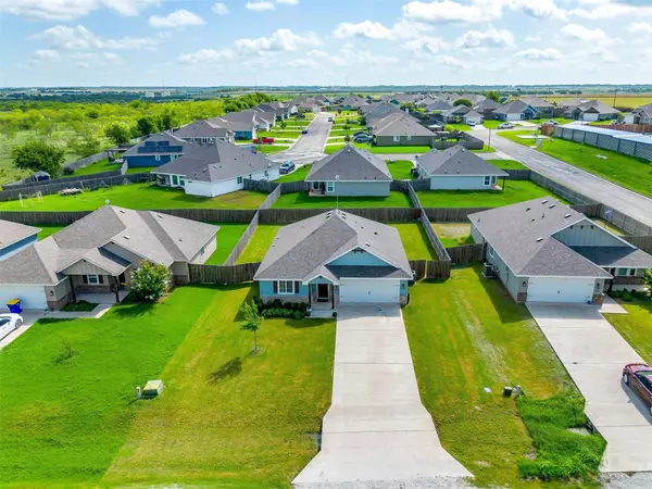 2605 Old Kirby RD, Hillsboro, TX 76645