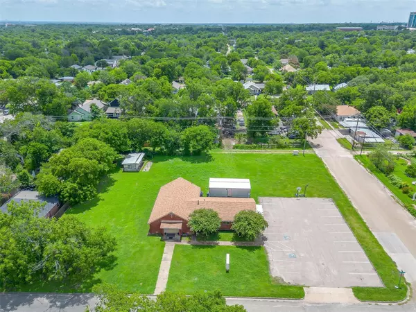 2614 Mcferrin AVE, Waco, TX 76708